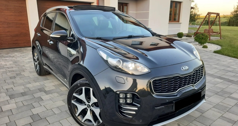 Kia Sportage cena 78900 przebieg: 150000, rok produkcji 2017 z Andrychów małe 407